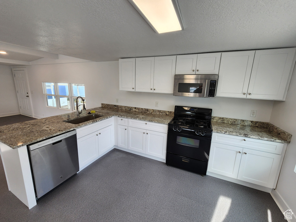 Photo 2 for MLS #2109673 at 4232 W 3475 South #211