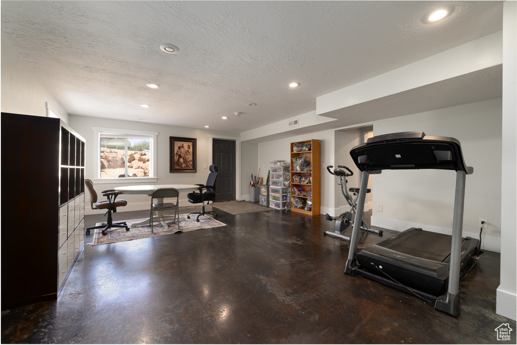 2215 W 1500 N Vernal, UT 84078