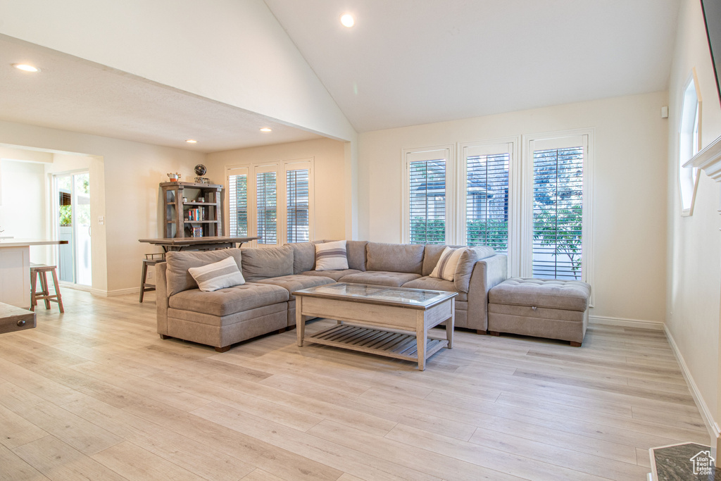 4194 S CAROLEEN WAY Salt Lake City, UT 84124