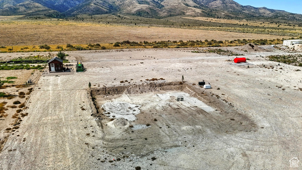 CEMETERY LN Arbon, ID 83212