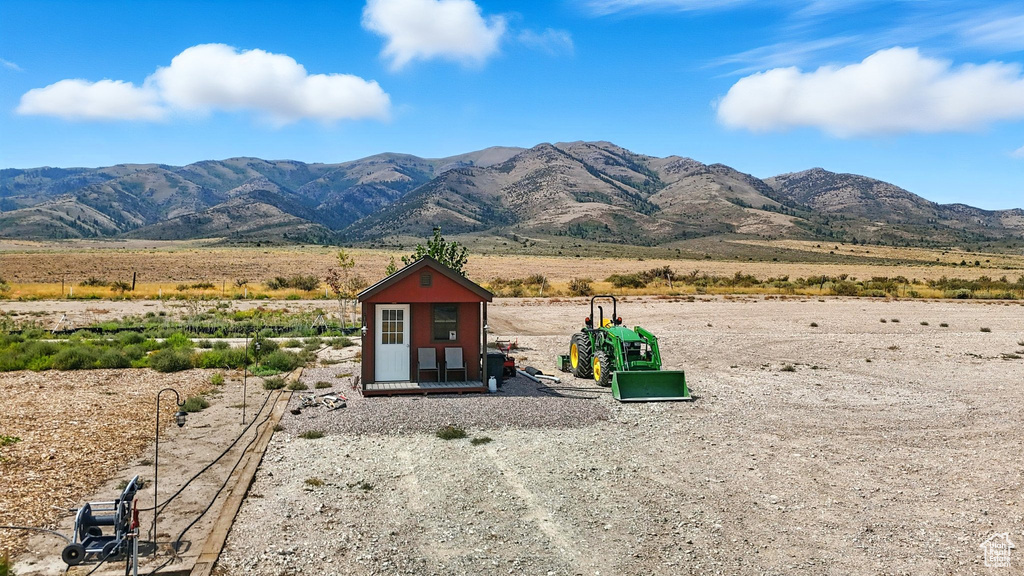 CEMETERY LN Arbon, ID 83212