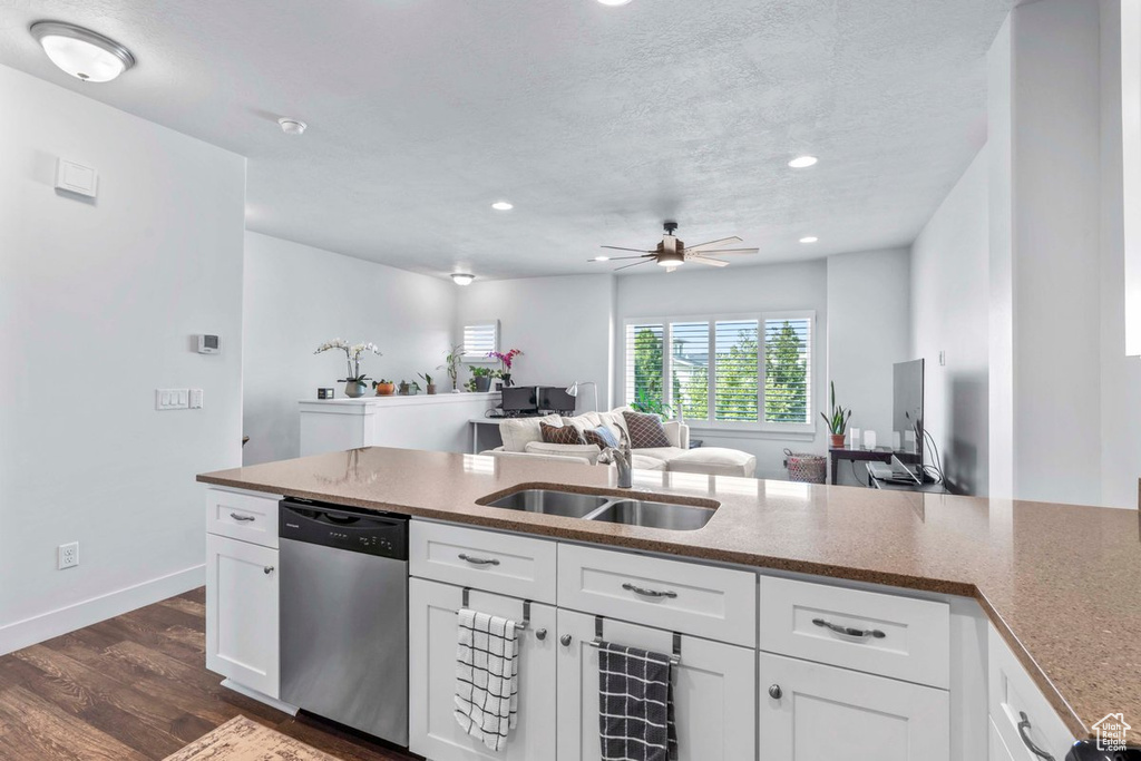 Photo 15 for MLS #2109691 at 1718 W Thira Ln