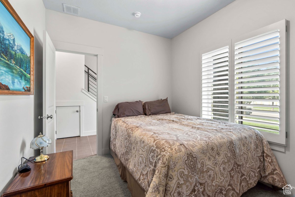 Photo 6 for MLS #2109691 at 1718 W Thira Ln