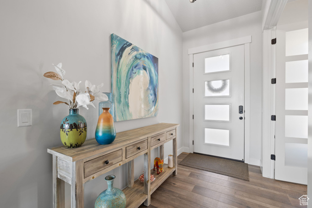 Photo 5 for MLS #2109716 at 14203 S Brook Heights Cir