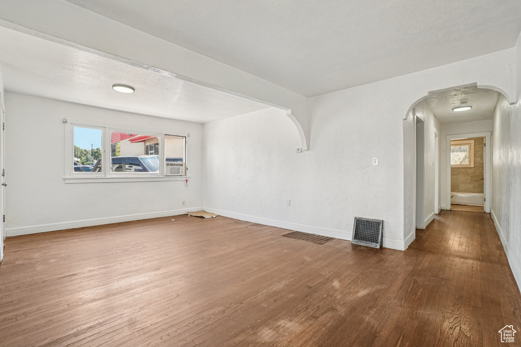 Photo 4 for MLS #2109734 at 373 Franklin St