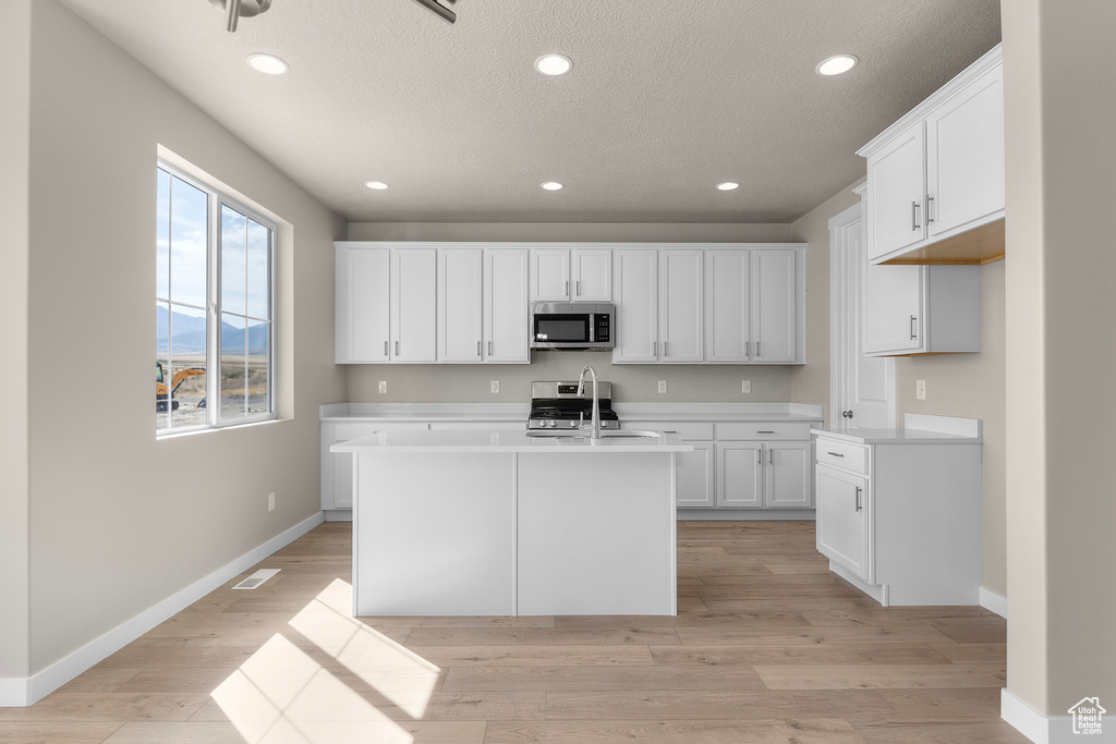 541 W COYOTE RIDGE RD Grantsville, UT 84029