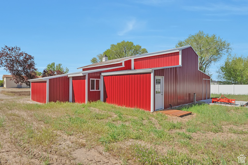 2348 W 800 N Clinton, UT 84015