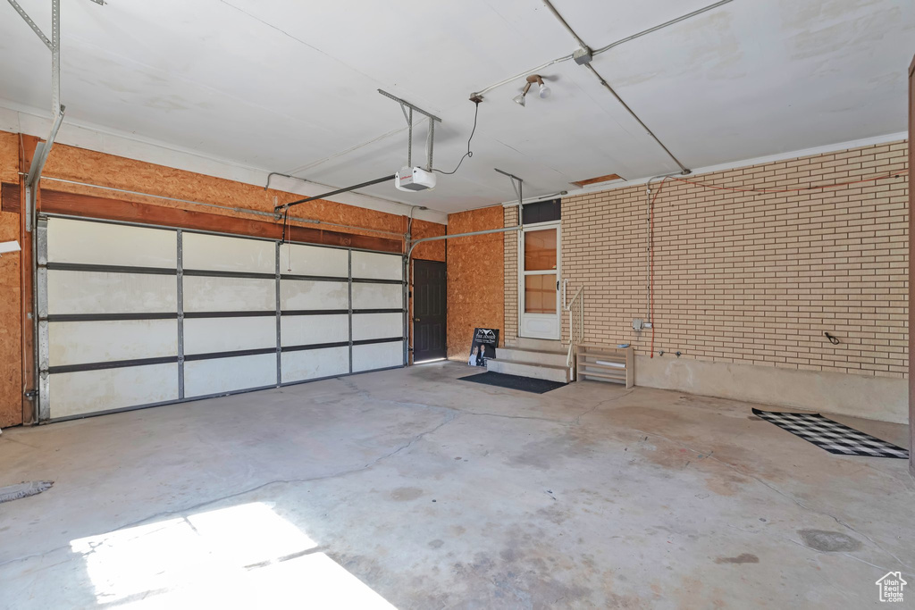 2348 W 800 N Clinton, UT 84015