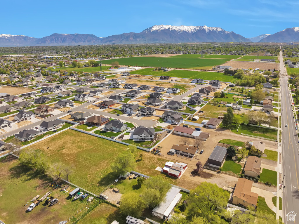 2348 W 800 N Clinton, UT 84015