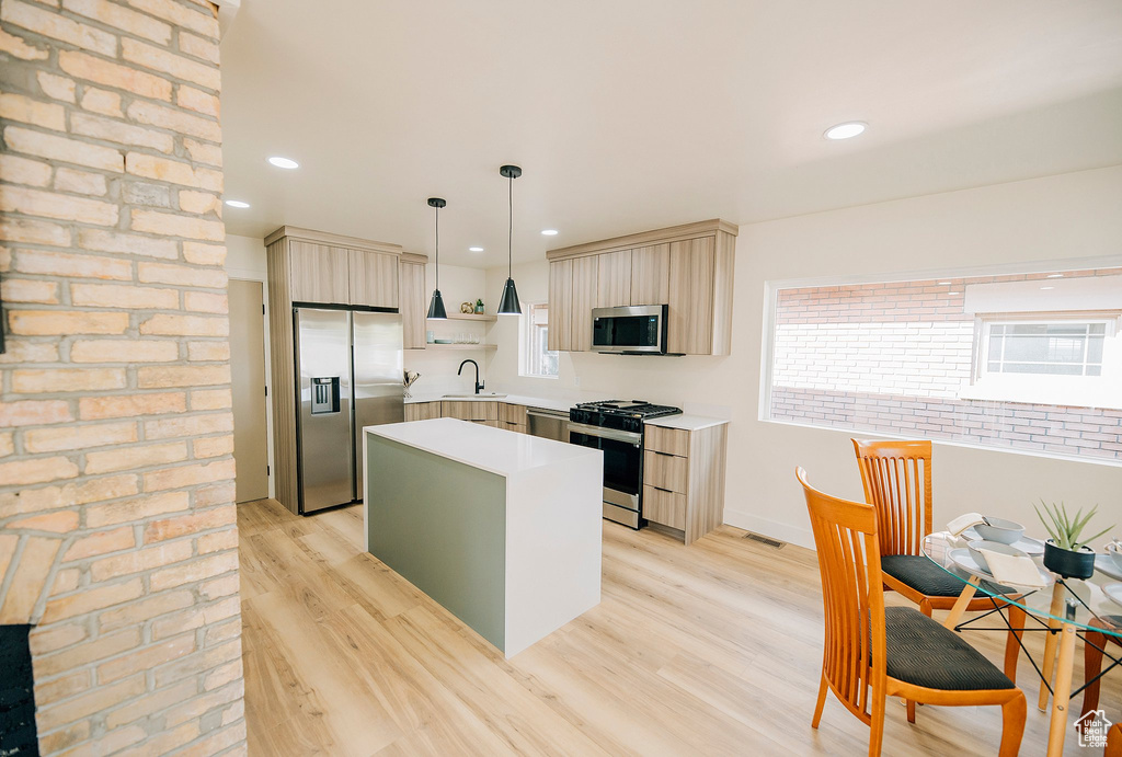 442 E CLEVELAND AVE Salt Lake City, UT 84115