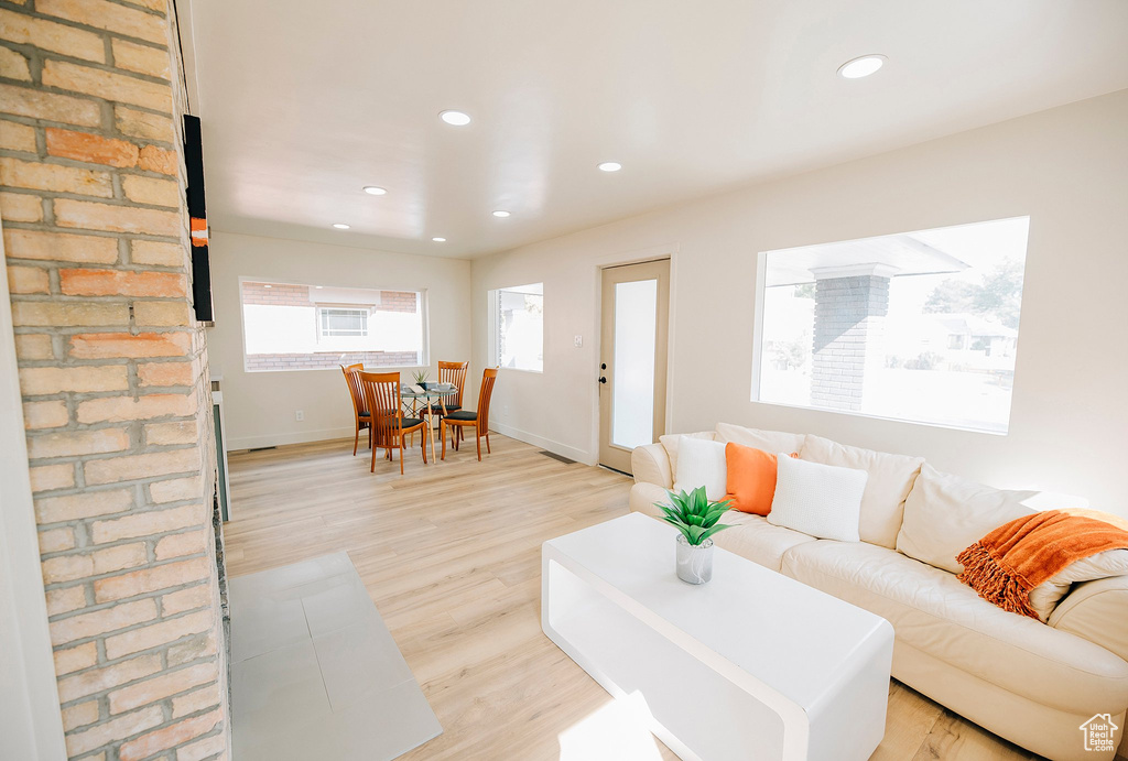 442 E CLEVELAND AVE Salt Lake City, UT 84115