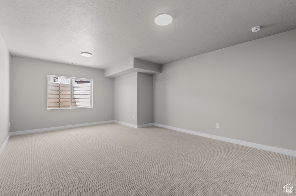 Photo 12 for MLS #2109749 at 1914 N Anderson Loop