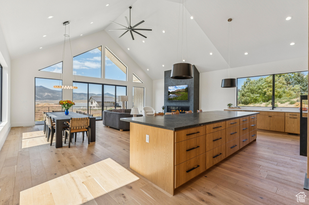 7382 ECHO LN Park City, UT 84098