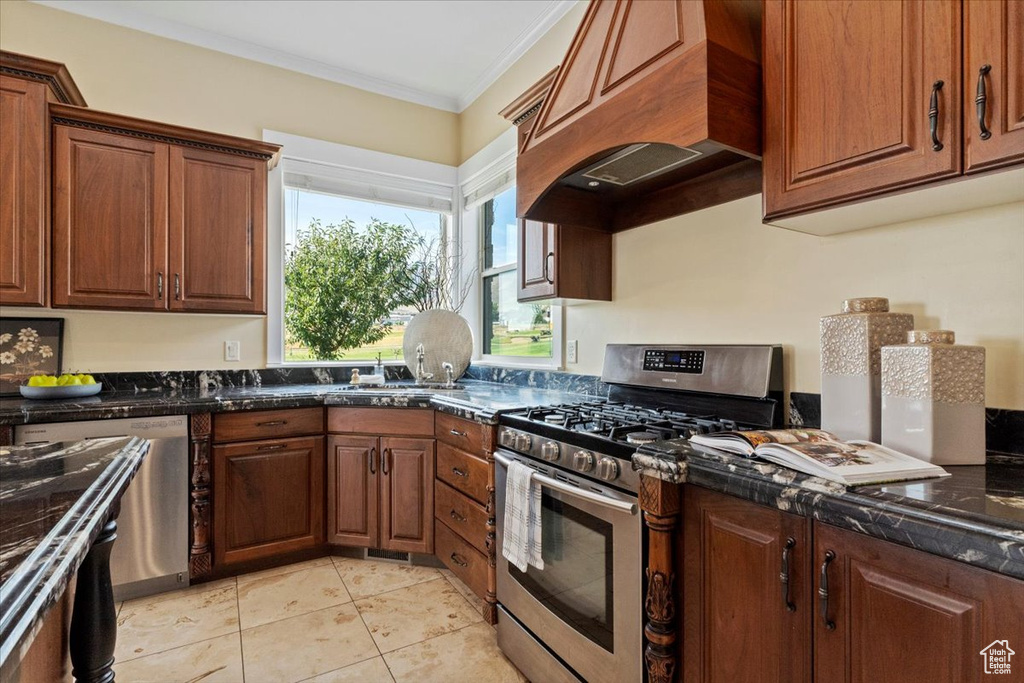 151 E CAMERON DR Saratoga Springs, UT 84045