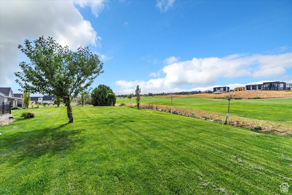 151 E CAMERON DR Saratoga Springs, UT 84045