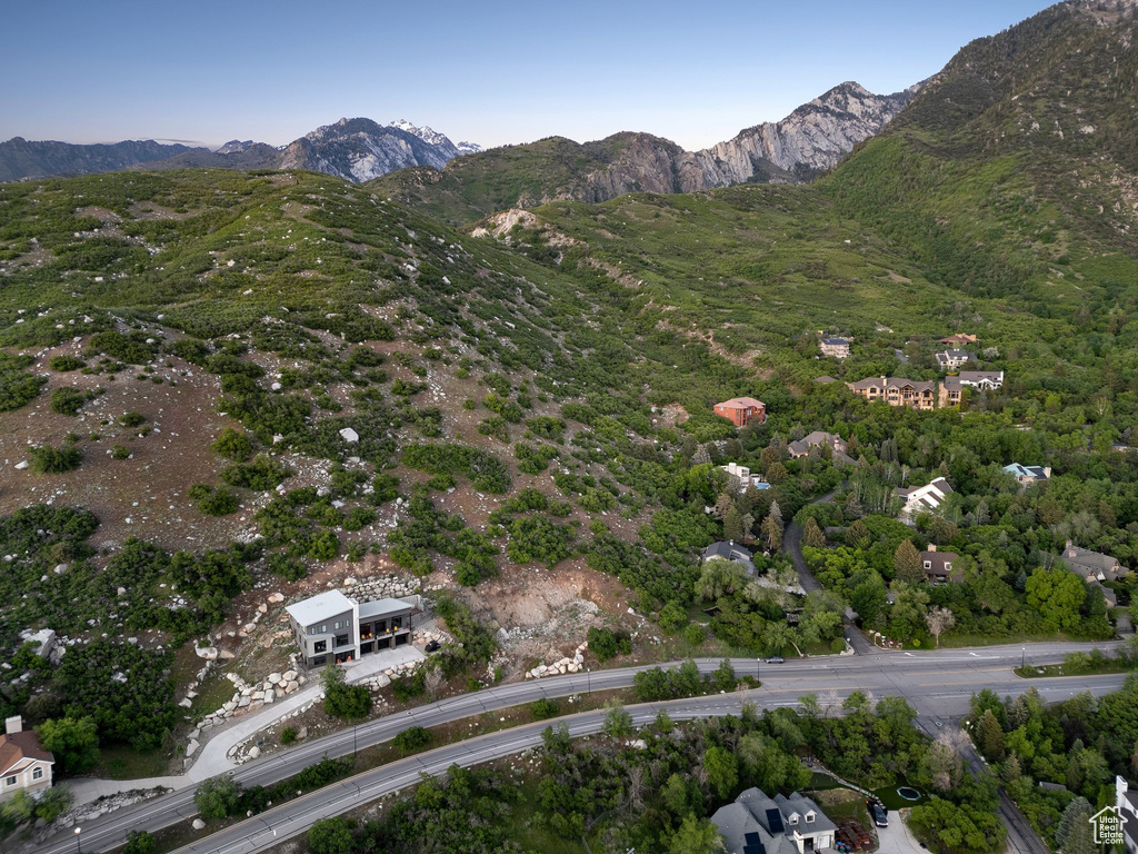 10471 S WASATCH BLVD Sandy, UT 84092