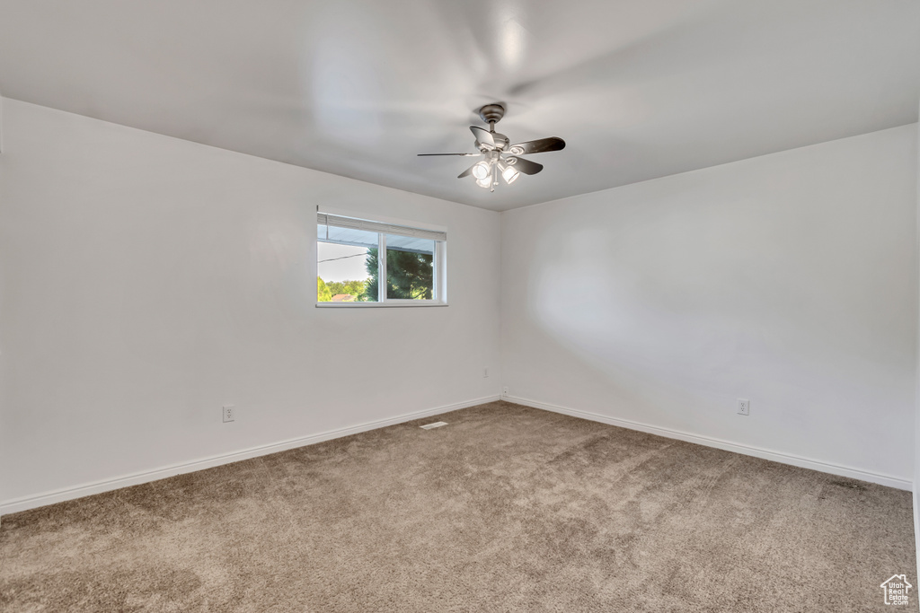 Photo 17 for MLS #2109772 at 869 E Vine St