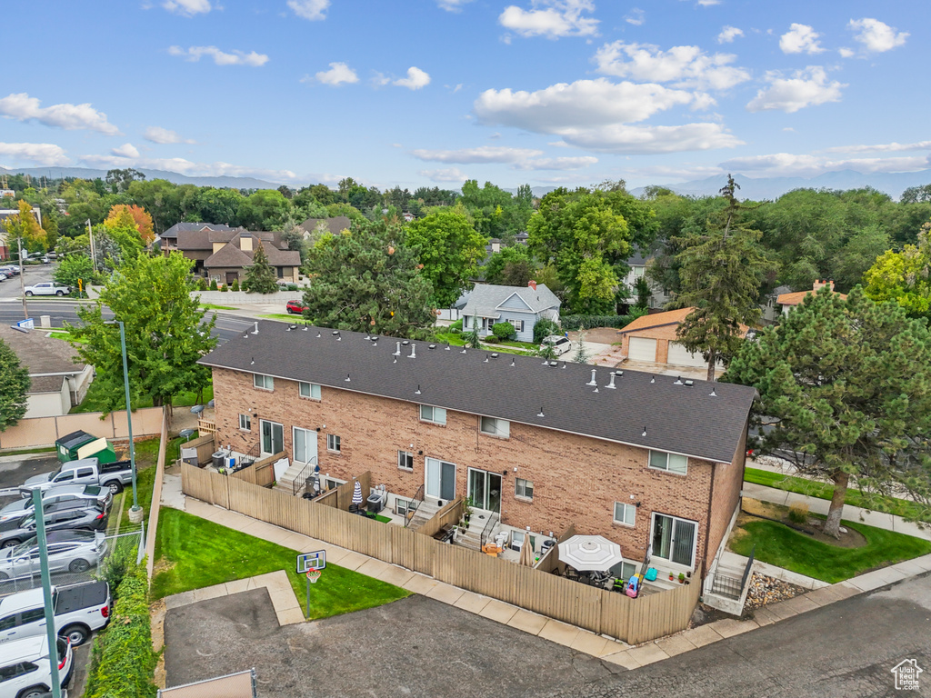 Photo 4 for MLS #2109772 at 869 E Vine St