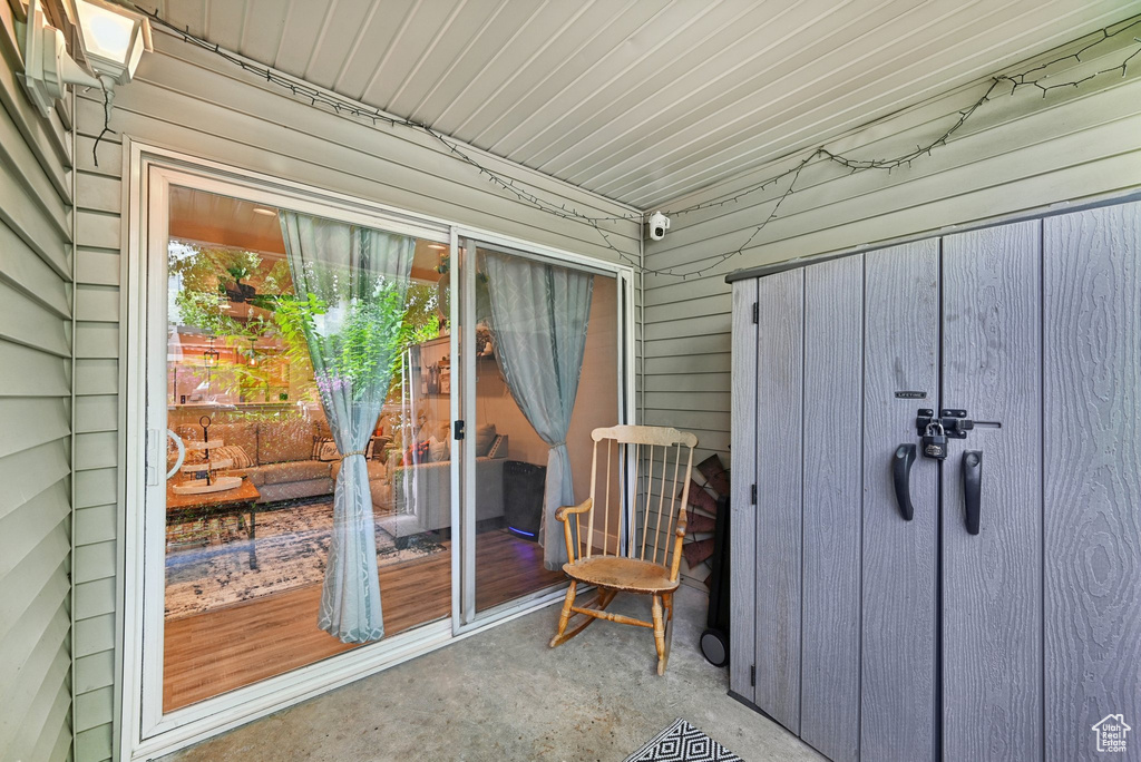 Photo 16 for MLS #2109778 at 975 W Little River Way #1