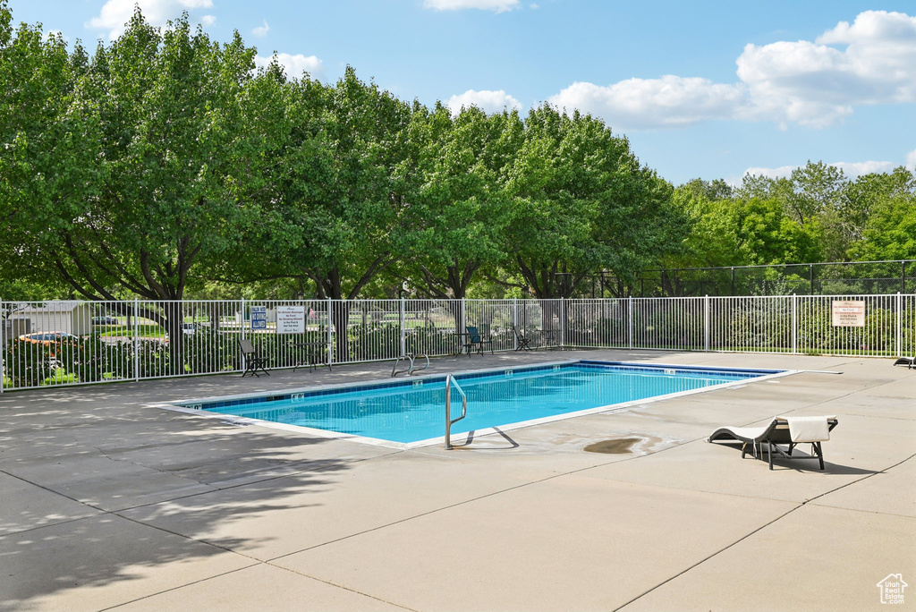 Photo 21 for MLS #2109778 at 975 W Little River Way #1