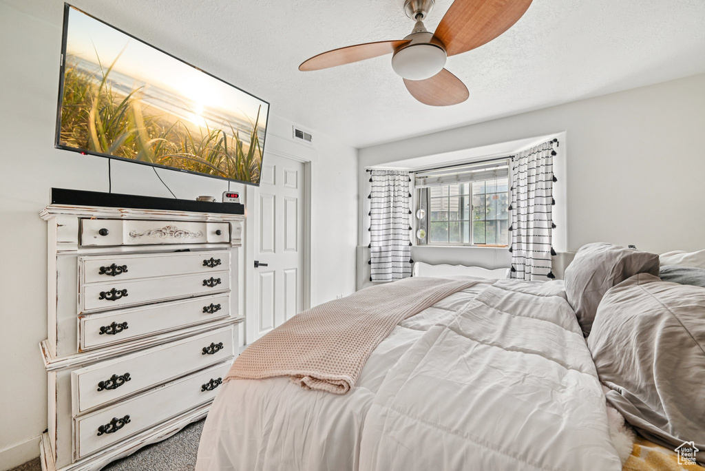 Photo 12 for MLS #2109778 at 975 W Little River Way #1