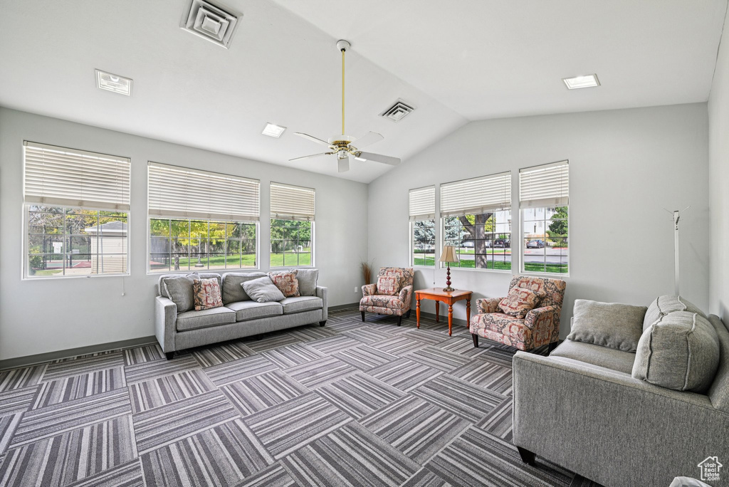 Photo 18 for MLS #2109778 at 975 W Little River Way #1