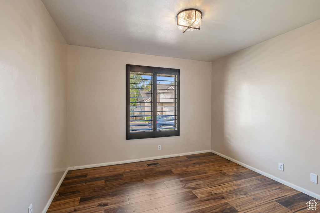 Photo 11 for MLS #2109782 at 2303 W 8490 South