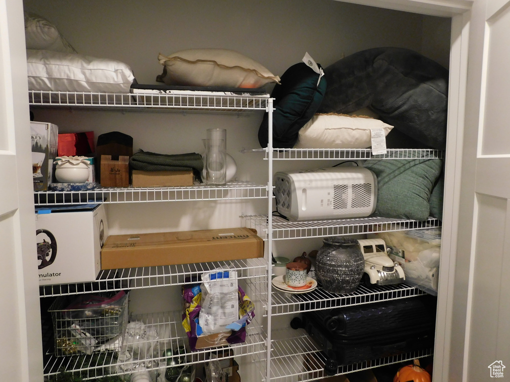 Photo 15 for MLS #2109789 at 937 W Big Ben Ln #J203