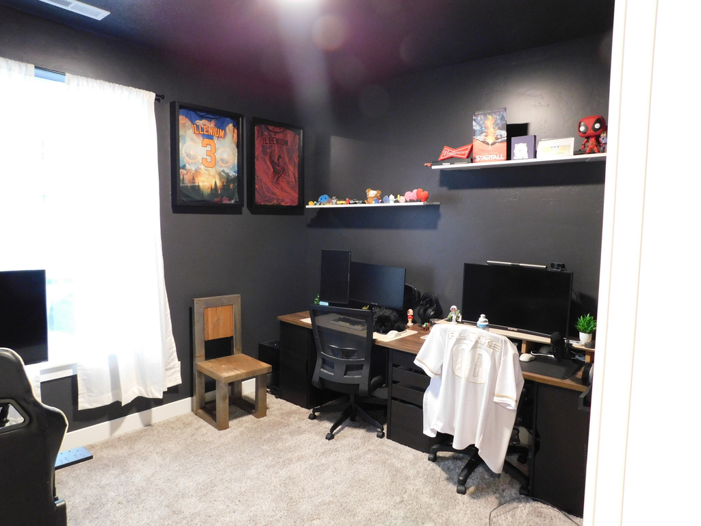 Photo 12 for MLS #2109789 at 937 W Big Ben Ln #J203