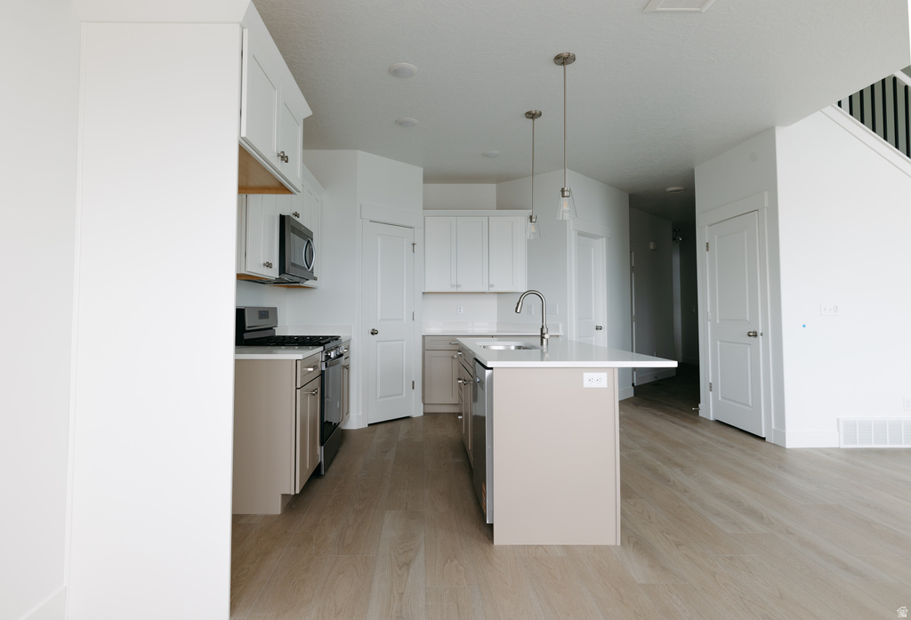 874 N PUGH LN #919 Saratoga Springs, UT 84045