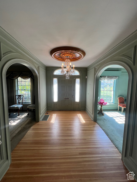 1635 E YALECREST AVE Salt Lake City, UT 84105