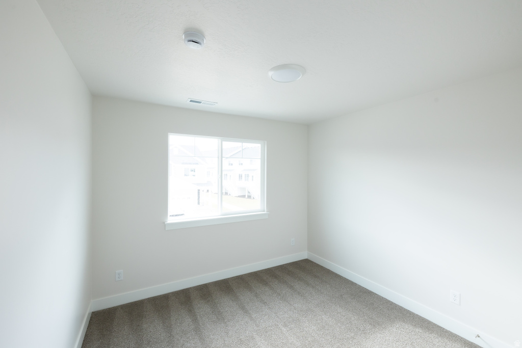 596 W SUNGLEAM LN #2376 Saratoga Springs, UT 84045