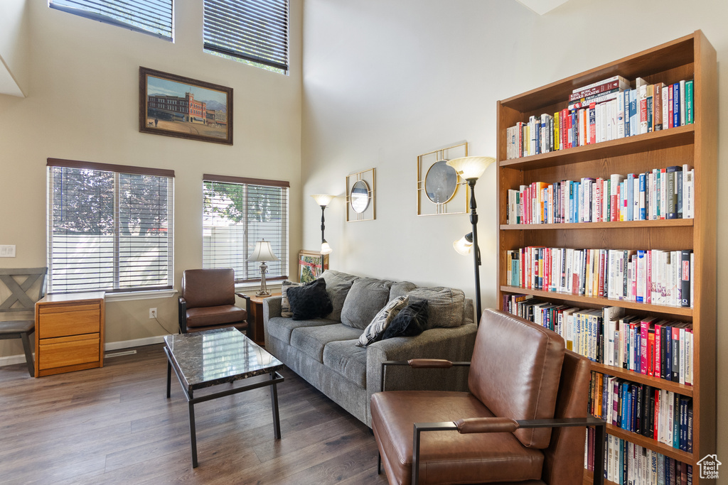 Photo 5 for MLS #2109810 at 4621 S Valley Haven Ct