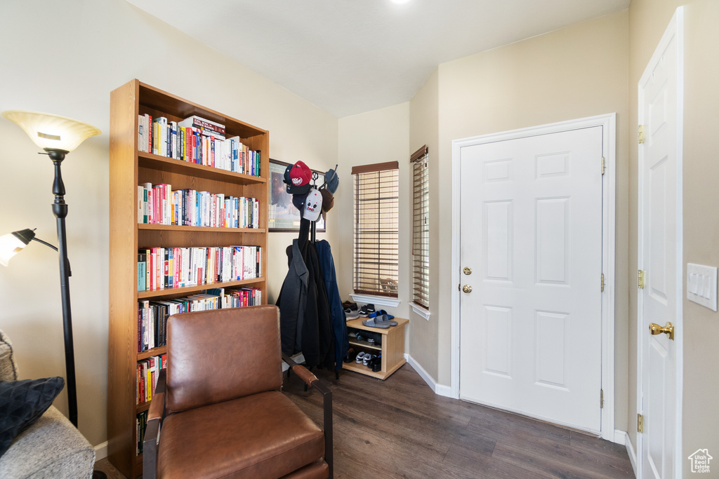 Photo 3 for MLS #2109810 at 4621 S Valley Haven Ct