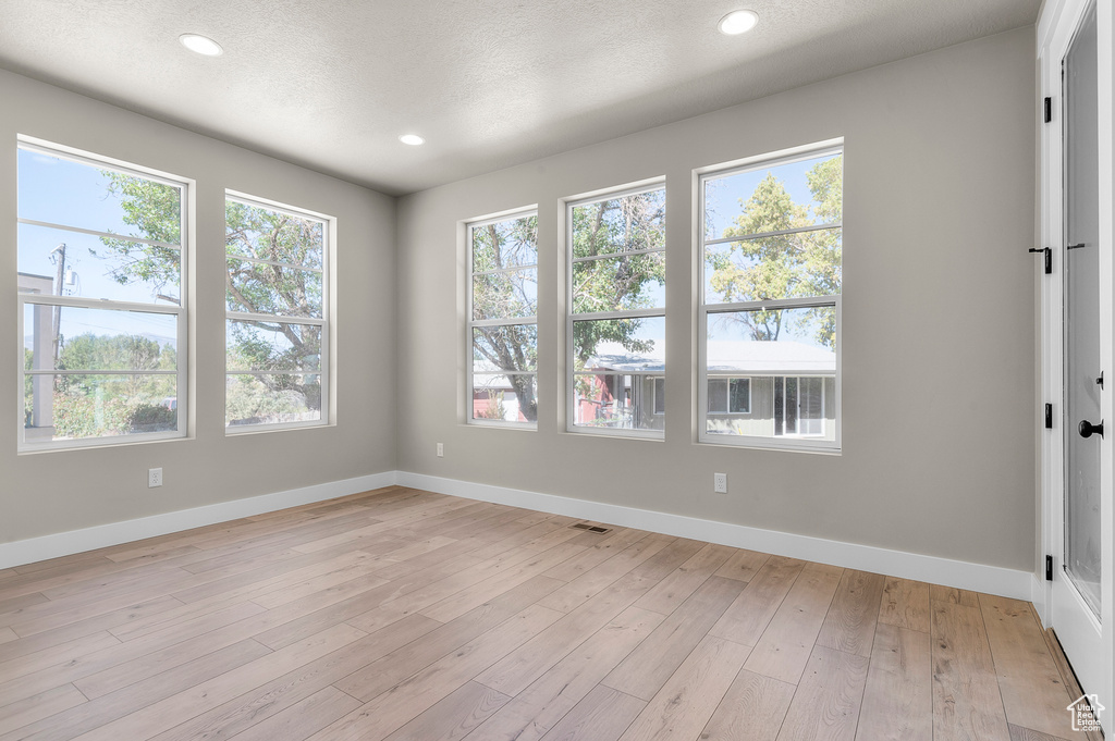 Photo 9 for MLS #2109819 at 498 W Maidengrass Way