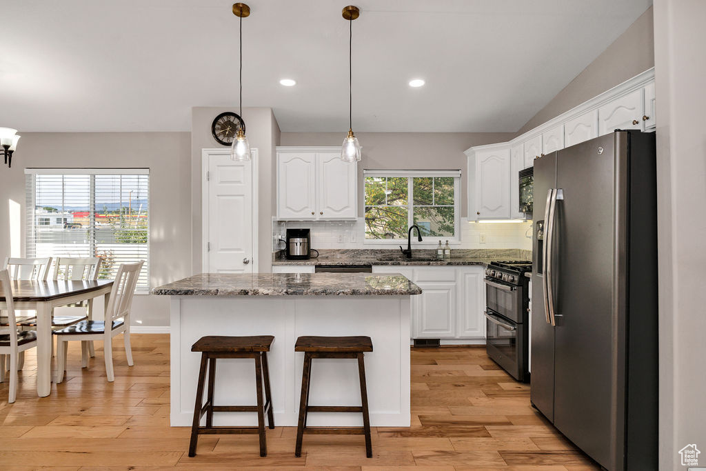 939 E SAM CIR Clearfield, UT 84015