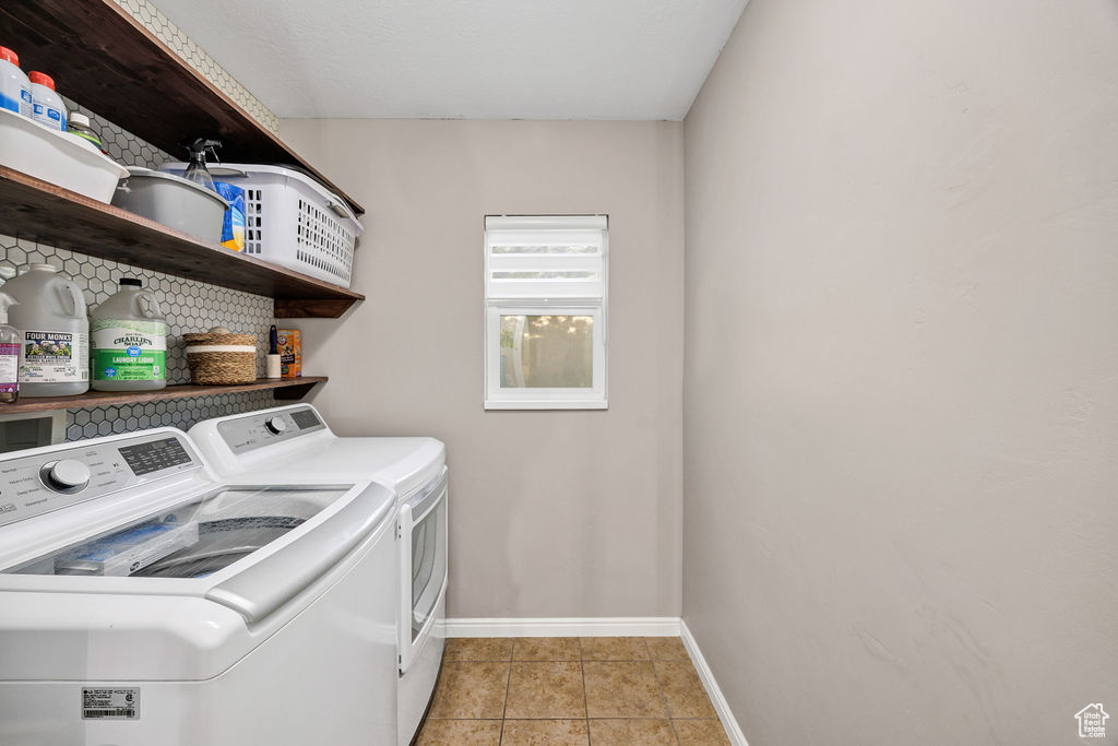939 E SAM CIR Clearfield, UT 84015