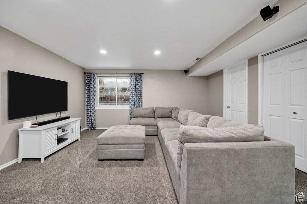 939 E SAM CIR Clearfield, UT 84015