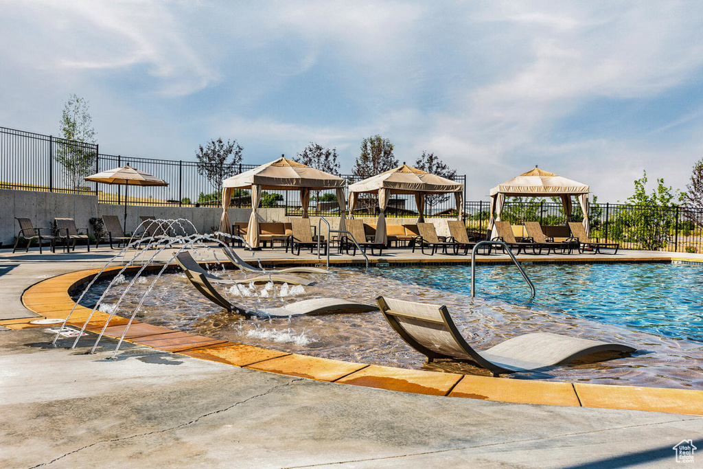 1226  DOVETAIL DR Kamas, UT 84036