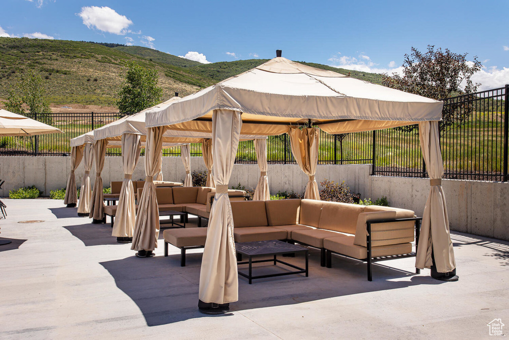 1226  DOVETAIL DR Kamas, UT 84036