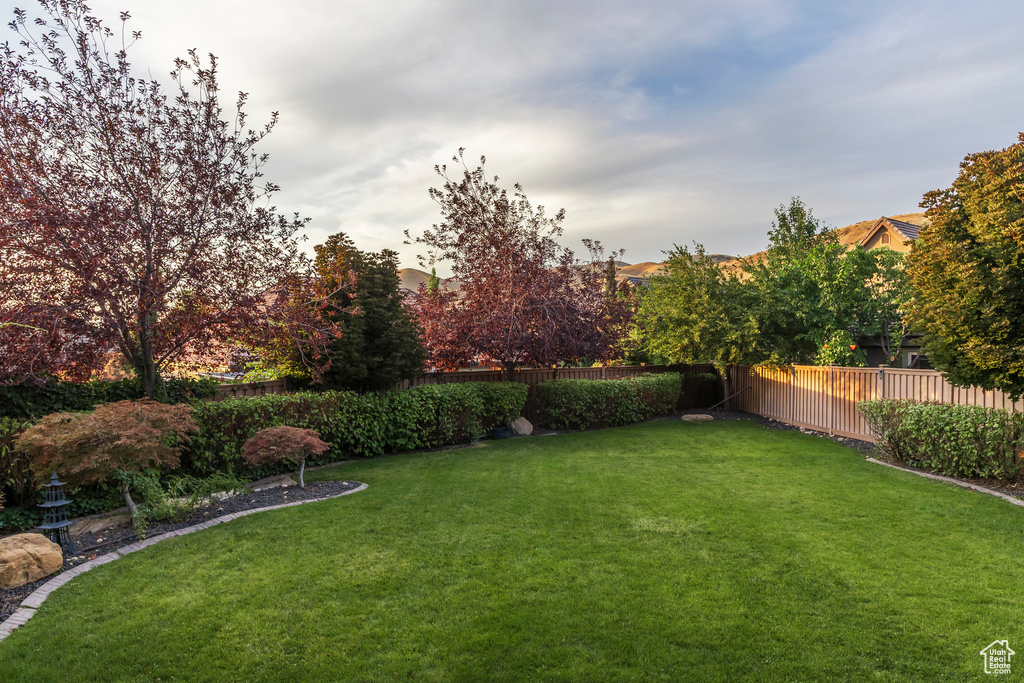 Photo 78 for MLS #2109826 at 2082 W Wild Rose Ct