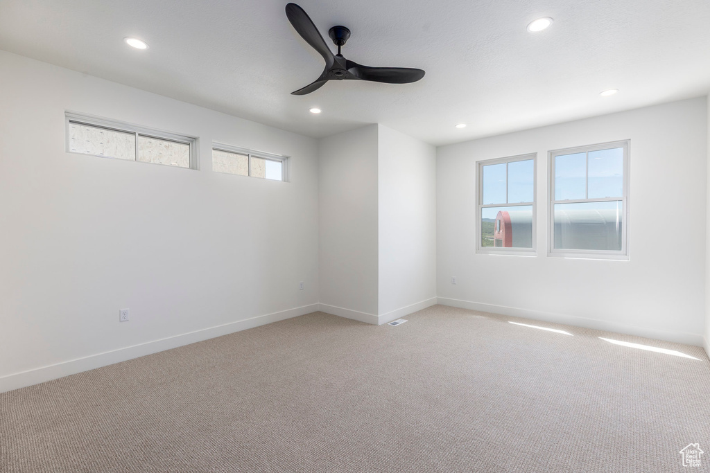 Photo 13 for MLS #2109827 at 678 E Silver Hill Loop #93