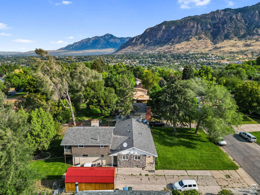 Photo 39 for MLS #2109837 at 2065 Robins Ave