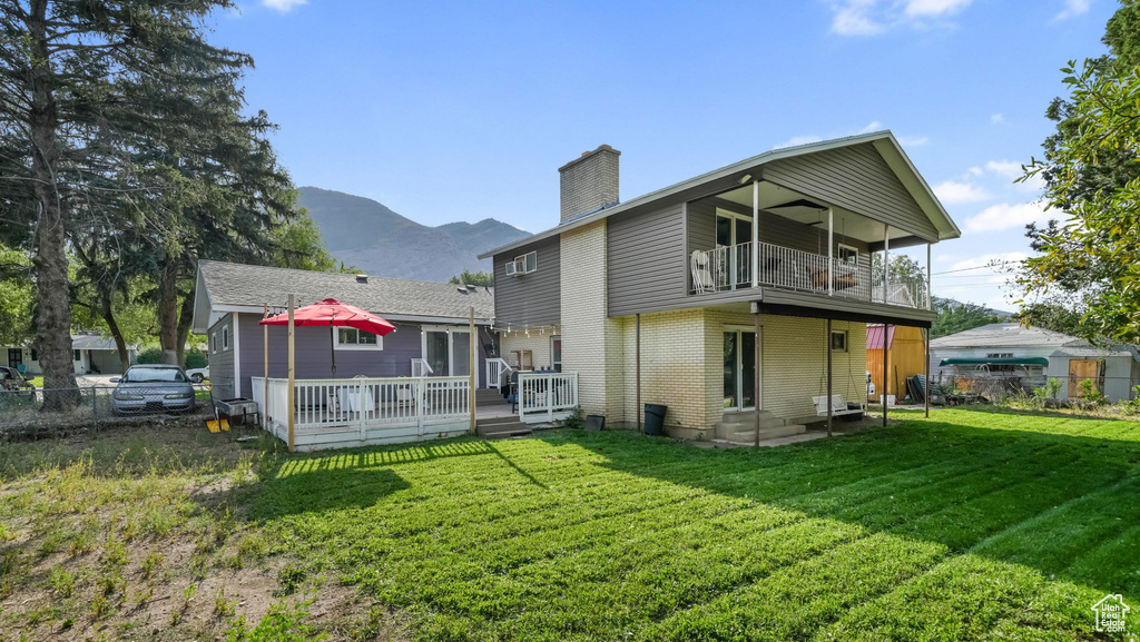 Photo 32 for MLS #2109837 at 2065 Robins Ave