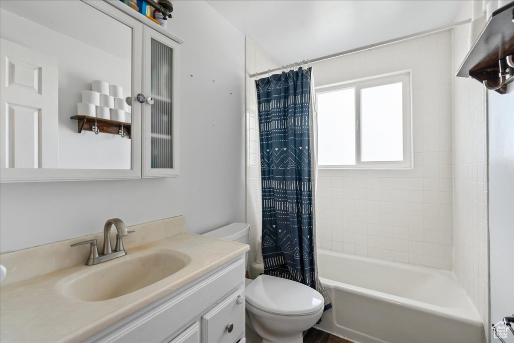 Photo 10 for MLS #2109838 at 1077 E Turquoise Way