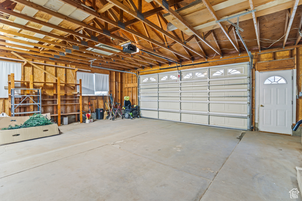 390 N 300 W Aurora, UT 84620