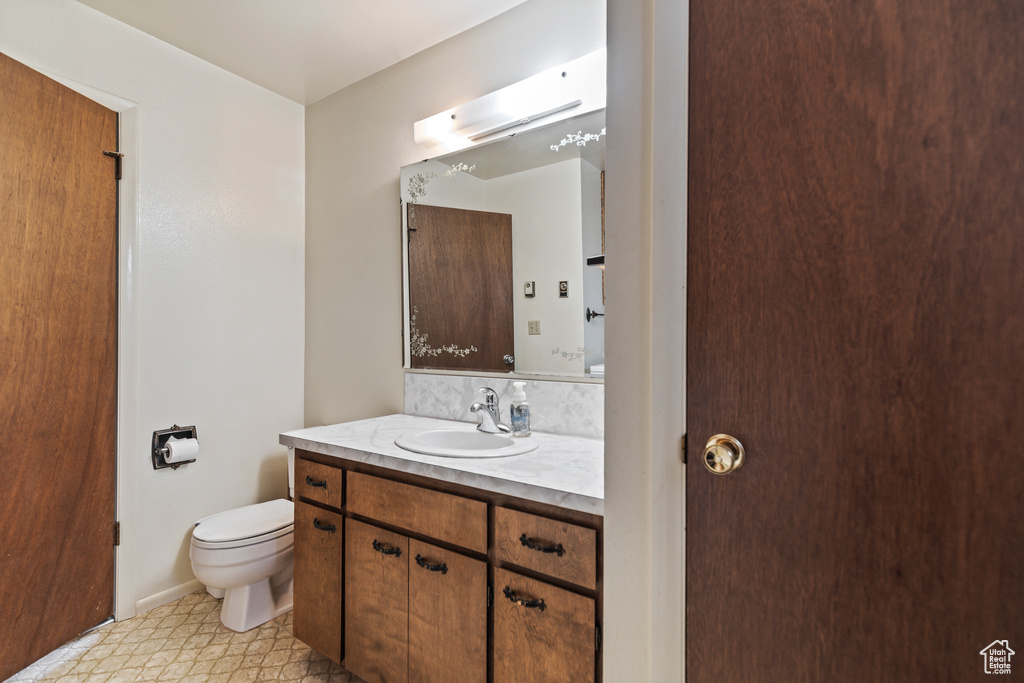 390 N 300 W Aurora, UT 84620
