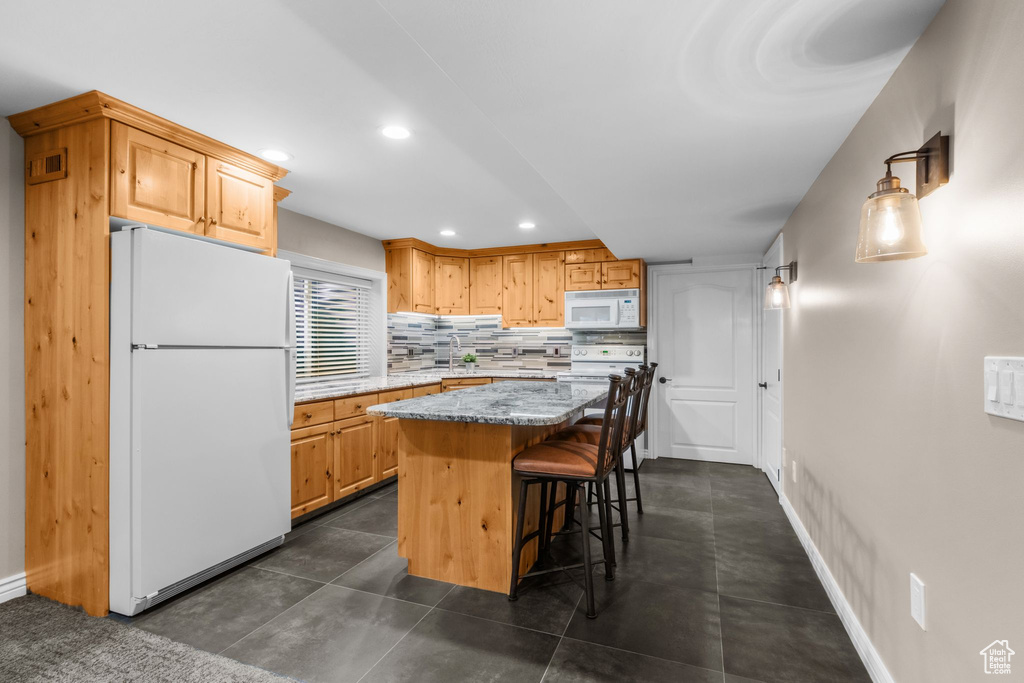 7 E WANDERWOOD WAY Sandy, UT 84092