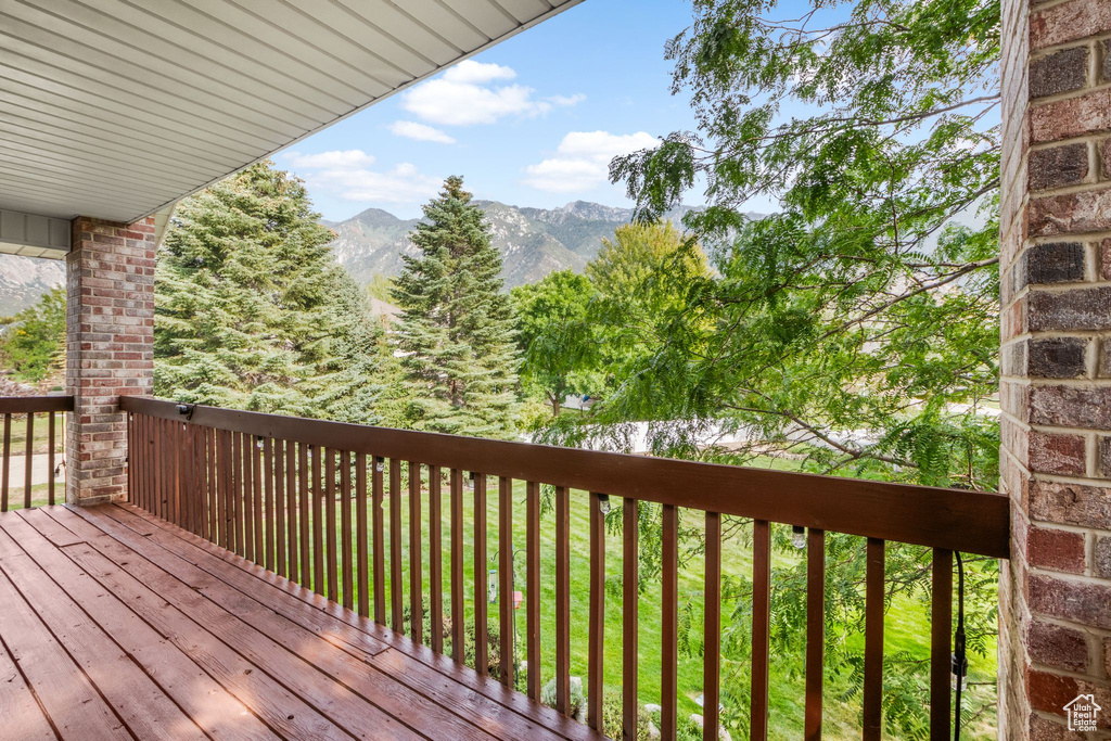 7 E WANDERWOOD WAY Sandy, UT 84092