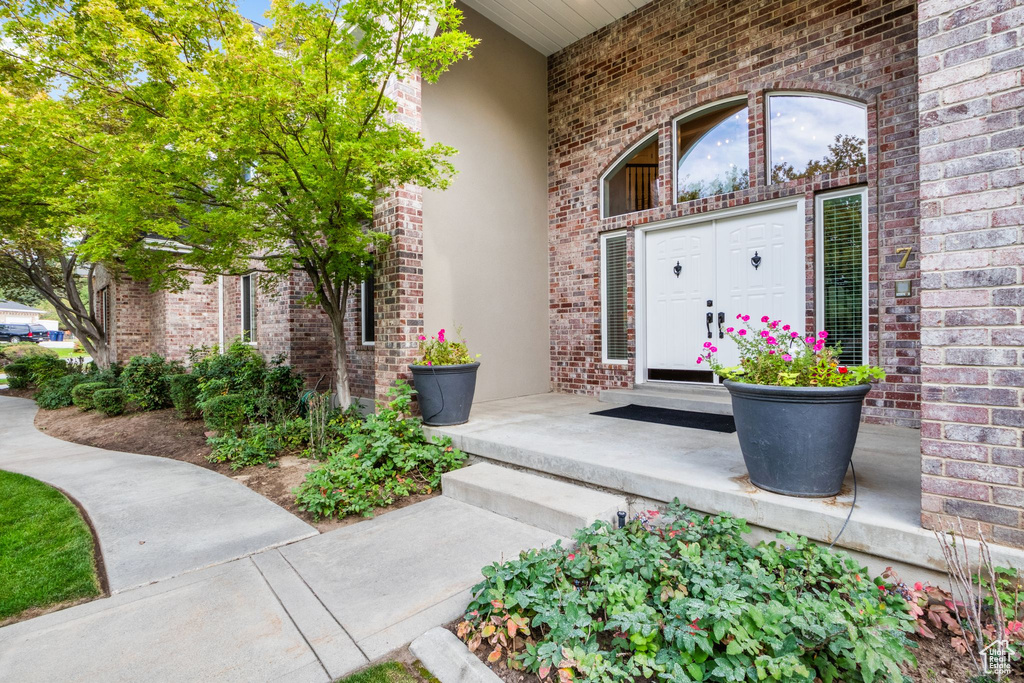 7 E WANDERWOOD WAY Sandy, UT 84092